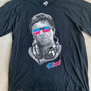 Miami Graphic Tee